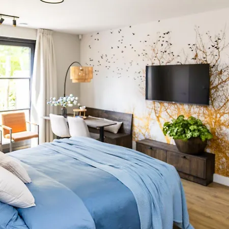 T Klijnhuysje Bed and breakfast Kaatsheuvel