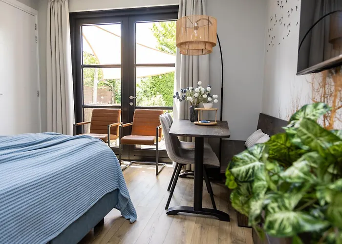 T Klijnhuysje Bed and Breakfast 3*